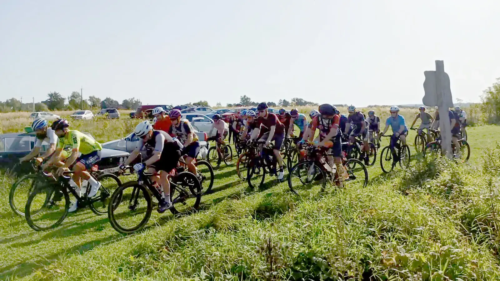 GravelCyclist participants will start en masse on the Old Kaluga Highway