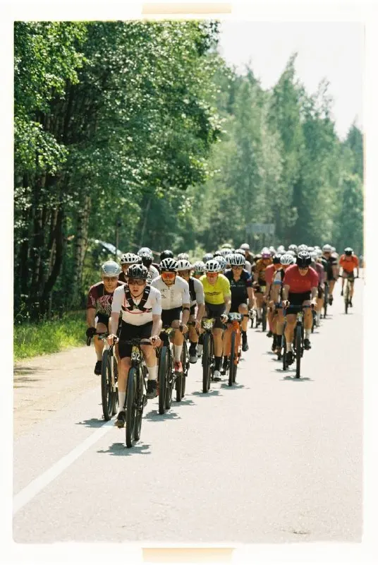 Cyclists at the SHULZ Gravel Weekend event