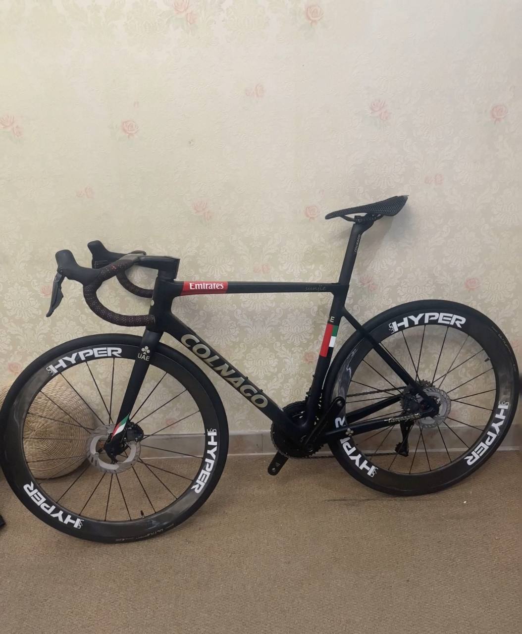Colnago V3Rs (UAE Team Edition)