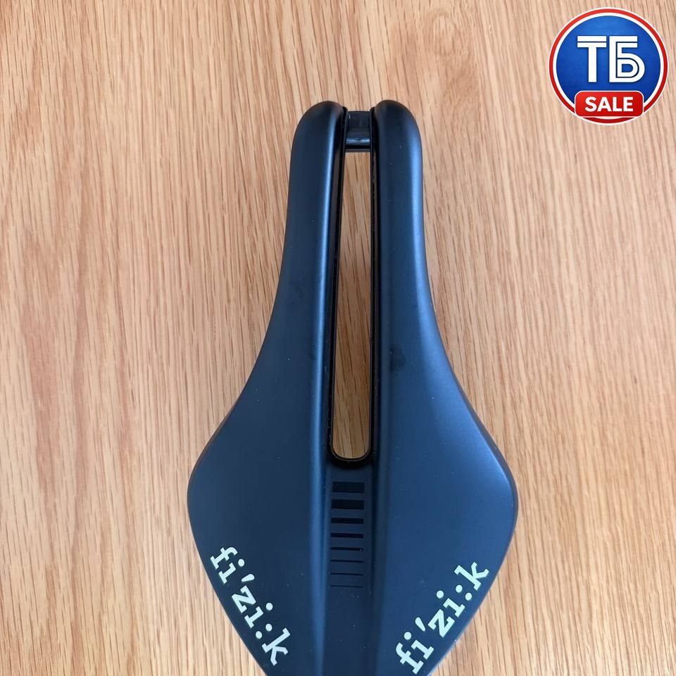 Седло для триатлона Fizik Transiro Aeris Long Distance 135 мм (135)